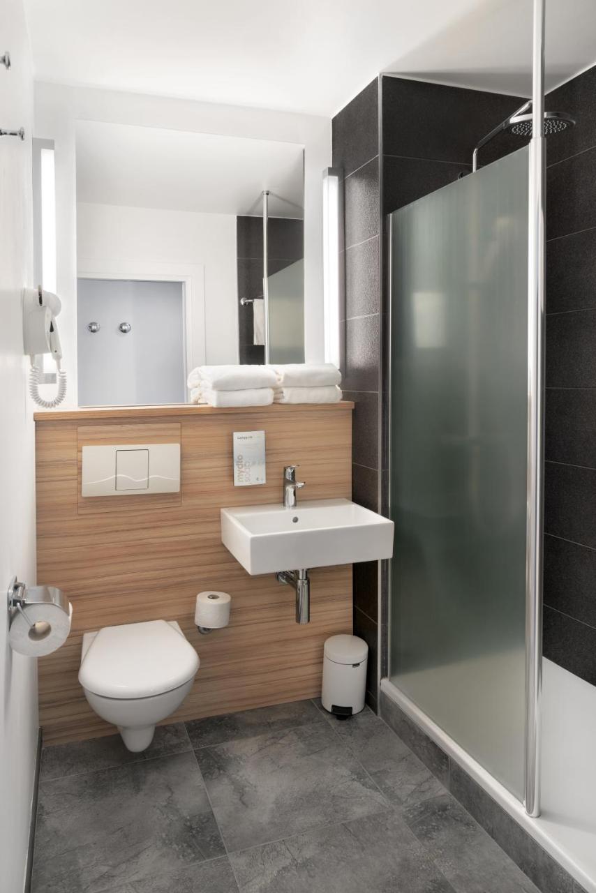 Campanile Hotel 3*